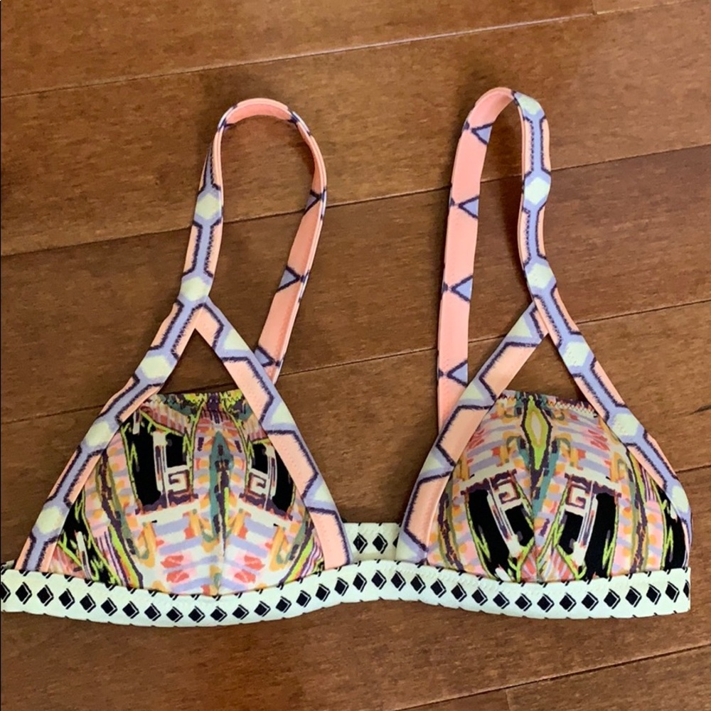 VS bikini top